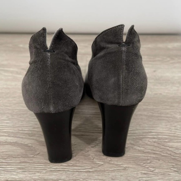 TARYN ROSE Gray Suede Pump Round Toe Block Heels - Made in Italy - Size 35 - Picture 5 of 10